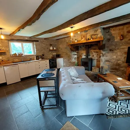 Comme Chez Ti 公寓 Rostrenen